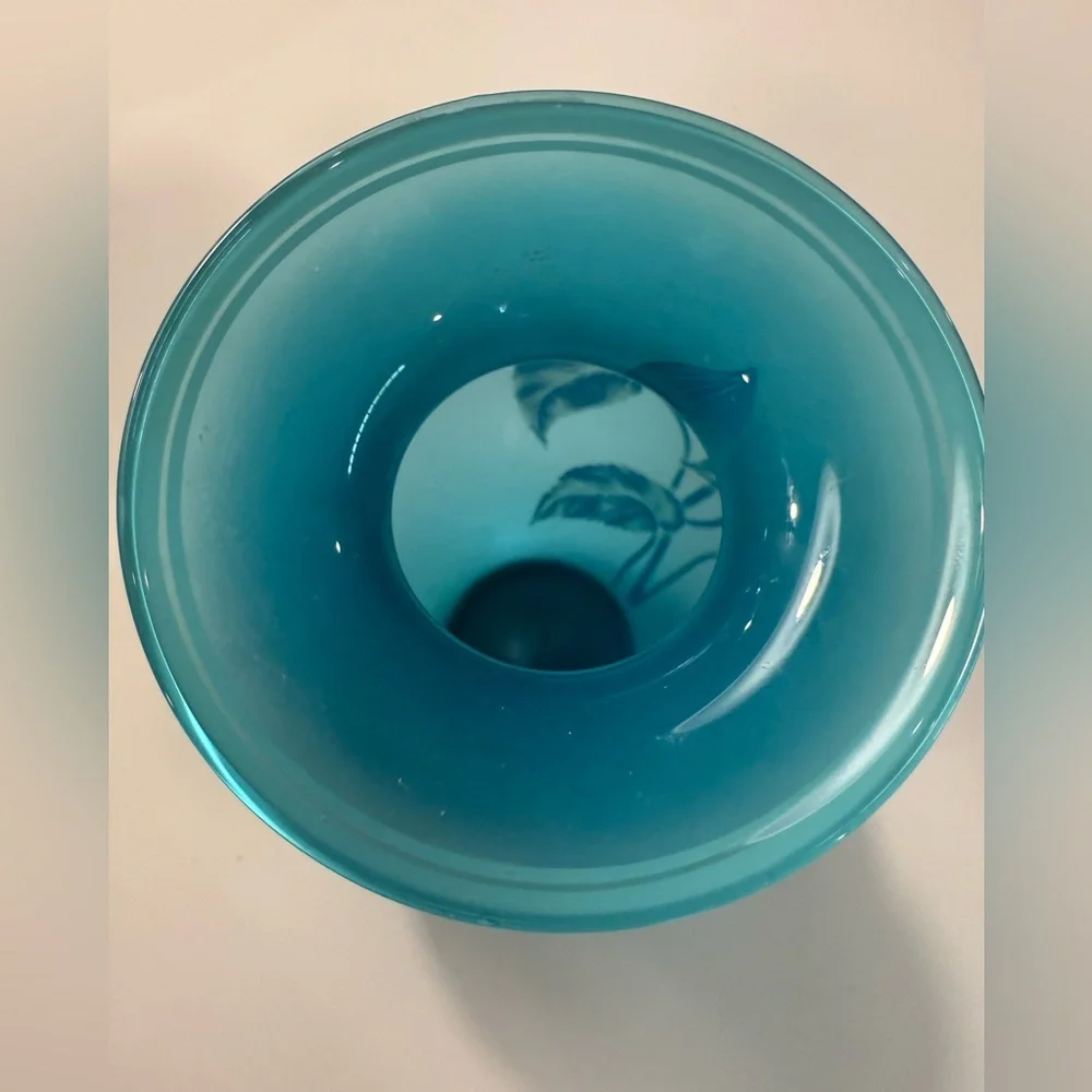 Vtg Fenton Vase Azure Blue Hand Blown Satin Finish Cincinnati‎ Gallery Original